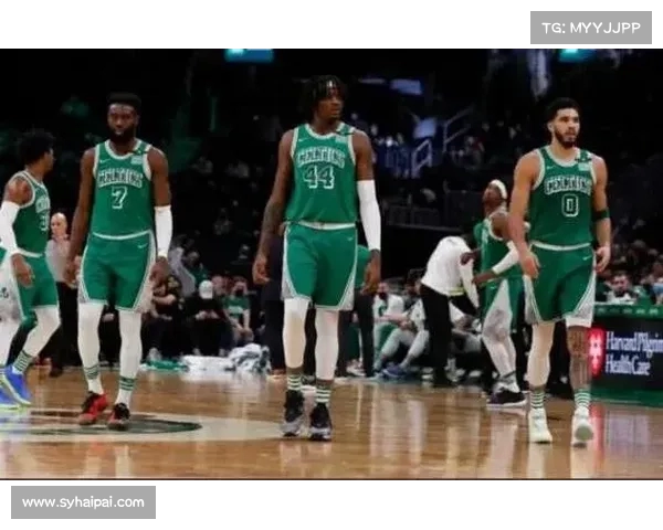 NBA失误统计解析：球员表现对比与球队策略影响分析